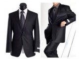 colors to wear to an interview for men