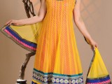 fashionable dresses for weddings 2026