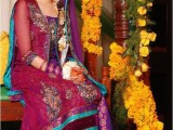dresses for mehndi function