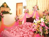 Bridal room decoration with fresh flowers